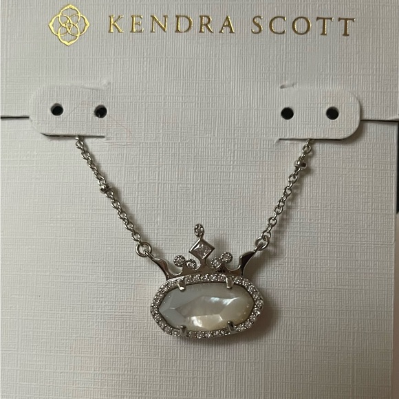 Kendra Scott Jewelry - CYBER MONDAY Kendra Scott Silver Princess Necklace with Iridescent Stone.